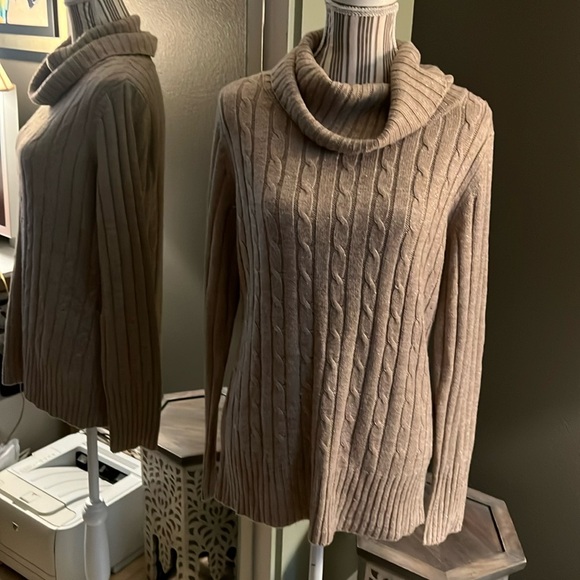 NY & Co, cable knit turtleneck sweater, large - Picture 2 of 9